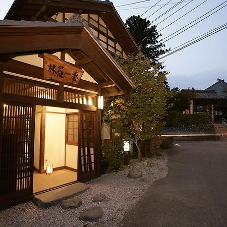 秩父市 Oyo Hatago Ichiban酒店 外观 照片